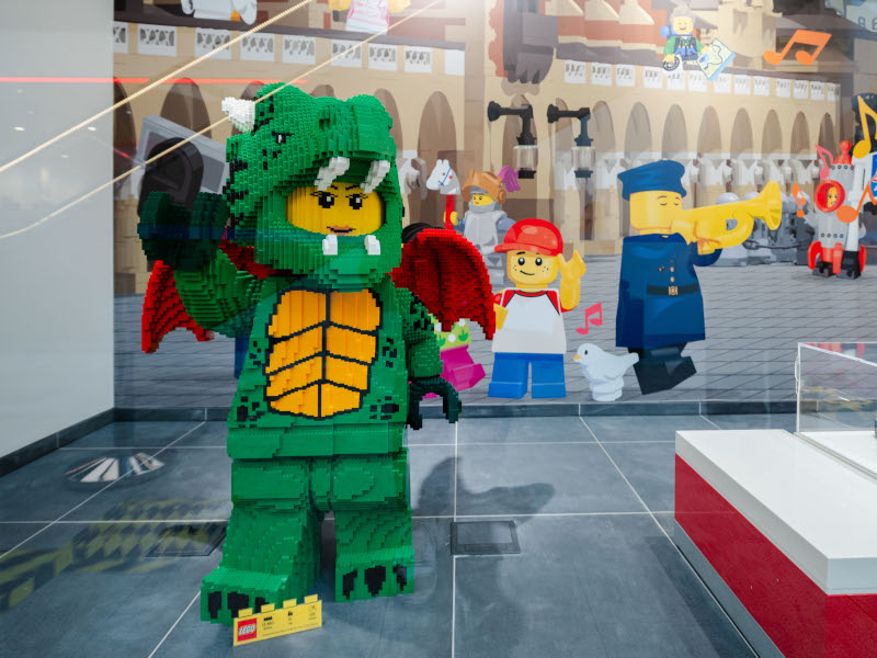 LEGO
