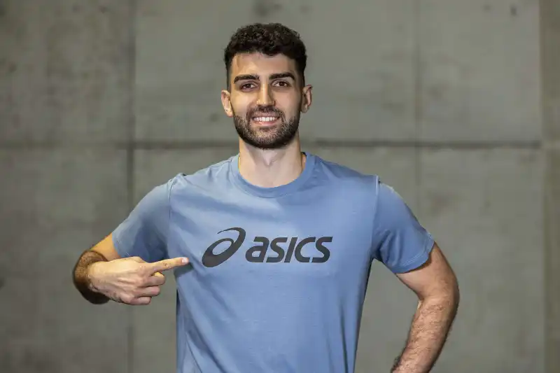 Na zdjęciu Marcin Janusz – siatkarz reprezentacji i ambasador ASICS Polska. Fot. P. Kucza.