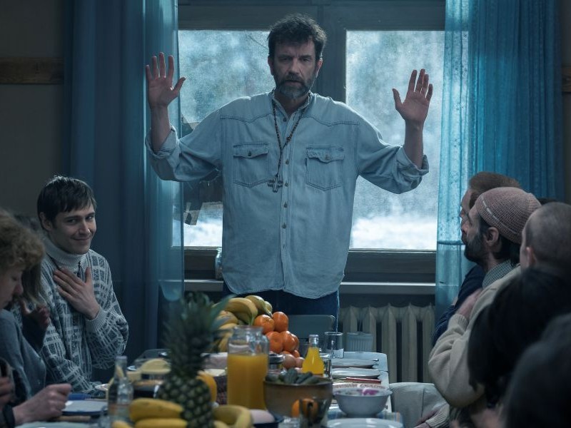 HBO Max, we współpracy z fundacjami ITAKA oraz LPP, angażuje się we wsparcie Telefonu Zaufania Młodych