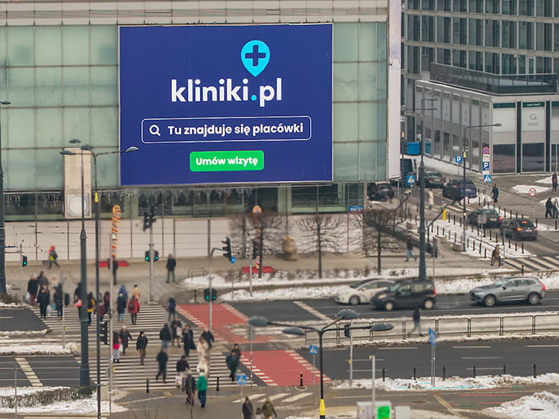 Reklama, której nie da się przeoczyć: DT Wars Sawa Junior – nowe nośniki backlight LED w ofercie Grupy RW